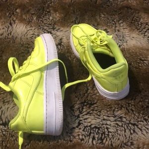 Lime green unisex nikes